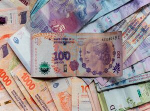 3500 soles a pesos chilenos